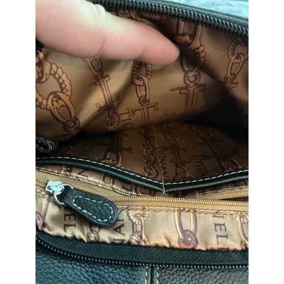 TIGANANELLO small women’s/girls backpack with minimal defaults - Picture 7 of 11